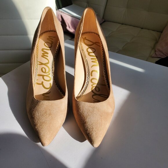 Tan/Camel/Brown suede heels 6M - Picture 1 of 5